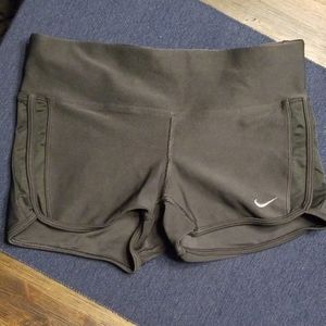 Nike Women's 2 Boyshort Black Running